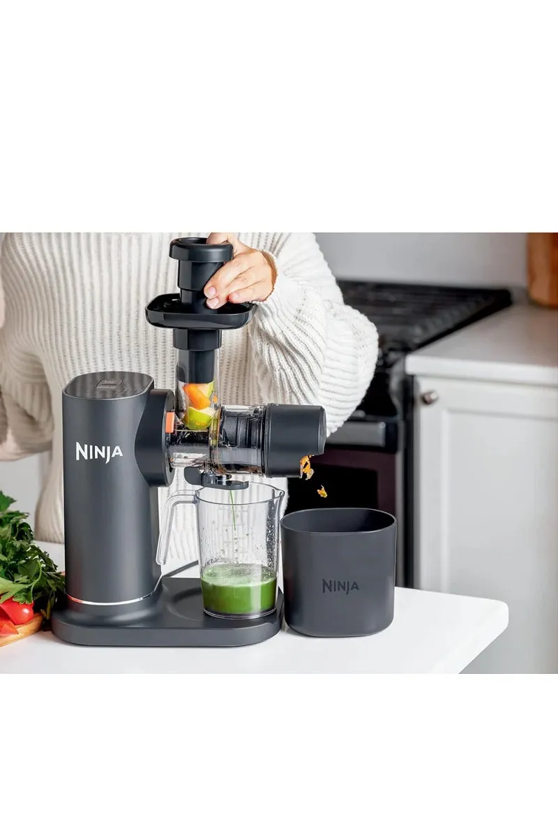 Extractor de Jugos Ninja® Neverclog JC151 - Saks